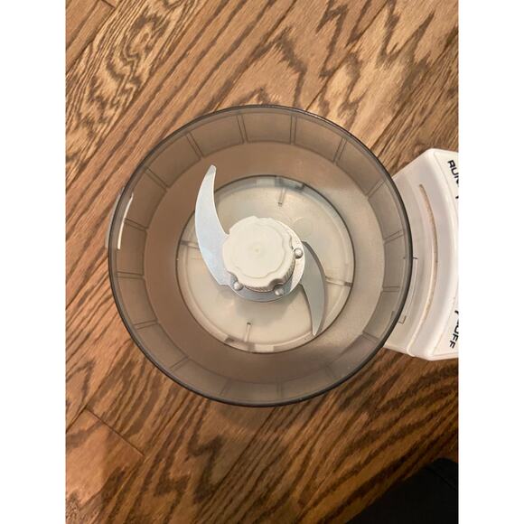 Vintage Presto Minnie Max Compact Food processor Tested EUC - Picture 2 of 5